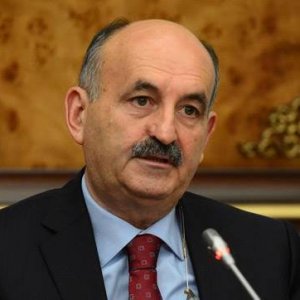 MÜEZZİNOĞLU’NDAN ASGARİ ÜCRET VE KIDEM TAZMİNATI AÇIKLAMASI