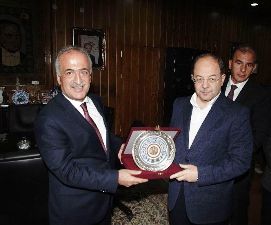 Sağlık Bakanı Akdağ, Rektör Çomaklı’yı Ziyaret Etti