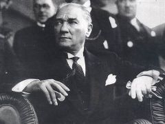Atatürk Üniversitesi'nden 10 Kasım Mesajı