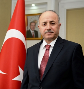 Erzurum Valisi Azizoğlu'nun Ramazan Bayramı Kutlama Mesajı
