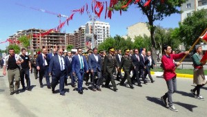 Atatürk'ün Erzurum'a Gelişinin 98'nci Yıldönümü Kutlandı