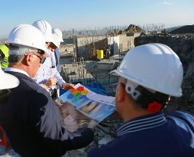 Rektör Çomaklı, Doğu Anadolu Gözlemevi’ni Ziyaret Etti