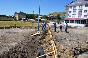 Çat Belediye Başkanı Arif Hikmet Kılıç İlçede "Altyapı" Seferberliği Başlattı