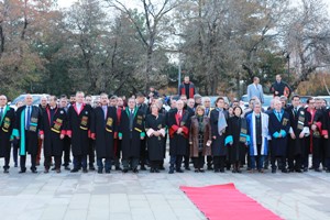 Atatürk Üniversitesinde 10 Kasım töreni düzenlendi