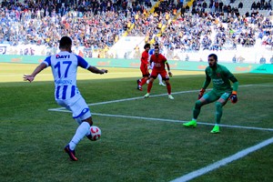 TFF 1. Lig: BB Erzurumspor: 0 - Ümraniyespor: 0