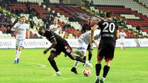 TFF 1. Lig: Gazişehir Gaziantep: 2 - Büyükşehir Belediye Erzurumspor: 2