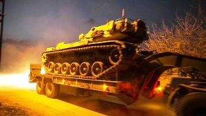 TSK'dan Afrin'e yoğun topçu atışı !