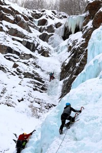 BUZ’UN EFSANELERİ ERZURUM’DA