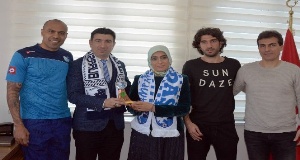 Milletvekili Taşkesenlioğlu’ndan BB. Erzurumspor Kulübüne ziyaret