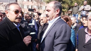 Polis müdüründen HDP'li vekile ayar: Burası muz cumhuriyeti değil