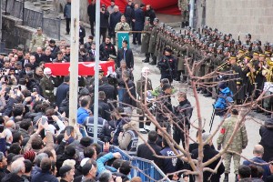 Afrin şehidi teğmeni Cumhurbaşkanı Erdoğan ve 20 bin kişi uğurladı