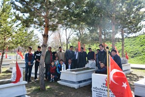 Engelliler Meclisi Zeytin Dalı Harekâtına destek için tabyalara yürüdü