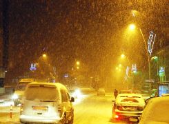 Flaş... Erzurum'da Yoğun Kar Yağışı Başladı