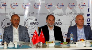 Başbakan Yardımcısı Akdağ, AFAD müdürleriyle bir araya geldi