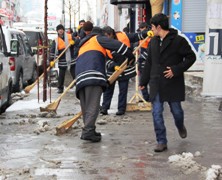 Erzurum'a Lapa Lapa Kar Yağdı...