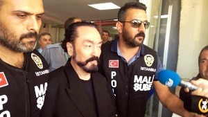 Adnan Oktar'dan cezaevinde kehanet !