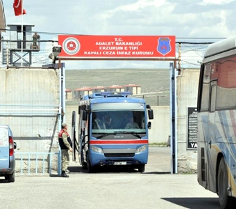 Erzurum'da 12 Yaşındaki Çocuğa Tecavüz Eden 77 Yaşındaki Mahkum, Cezaevinde Kendini Kemerle Astı