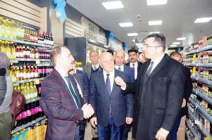 Düzgün Market'in 17'nci şubesi Şükrüpaşa'da açıldı