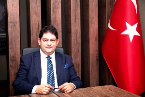 Hakan Oral: “Büyükşehir Belediye Erzurumspor sahipsiz değildir”