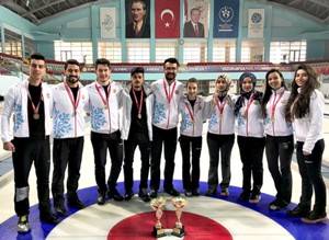 Curlingde şampiyonluk yine Atatürk Üniversitesinin