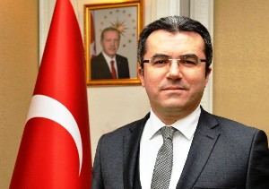 Vali Memiş: “Yaşlılara gösterilen önem, o toplumun uygarlık göstergesi olarak değerlendirilmektedir”