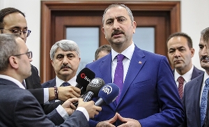 Adalet Bakanı Gül duyurdu: 11 bin 78 personel alınacak