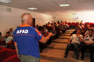 AFAD Erzurum’da ‘Şüpheli Posta ve Kimyasal Biyolojik Radyolojik ve Nükleer’ farkındalık eğitimi
