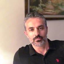 Prof. Dr. Mevlüt Özben: “Kadın cinayetlerini sosyal medyalarda hızlıca tüketiyoruz”