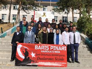Pasinler Atatürk Yatılı Bölge Ortaokulu Öğrencilerden Mehmetçiğe Dualı Destek