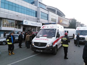 Erzurum servis minibüsü kaza yaptı: 5 yaralı