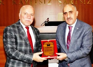 Tanfer, ikinci kez Erzurum Kent Konseyi Başkanı seçildi