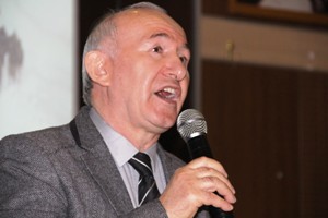 Prof. Dr. Şimşirgil, Sarıkamış şehitlerini anlattı