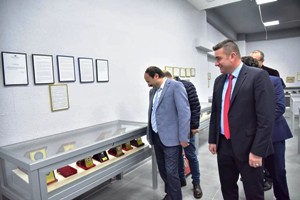 ETÜ Rektörü Çakmak Erzurum Lisesini ziyaret etti