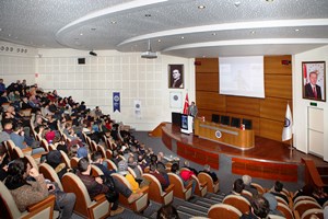 Atatürk Üniversitesi’nde Ortadoğu ve Suriye’nin durumu konuşuldu