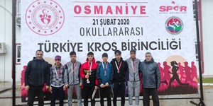 Erzurum Spor Lisesi ISF koştu