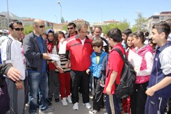 Erzurum'da gençler yürüdü...