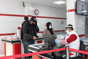 Erzurum’da Ramazan öncesi ucuz et kuyruğu