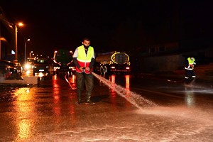 Erzurum’da cadde ve sokaklar sabunlu suyla yıkanıyor