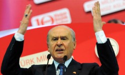 Bahçeli'den zehir zemberek açıklama!