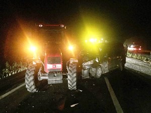 Pasinler’de trafik kazası: 1 ölü 3 yaralı
