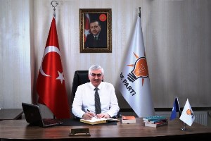 AK Parti Erzurum İl Başkanı Öz: “Erzurum Cumhuriyetin temel taşıdır”