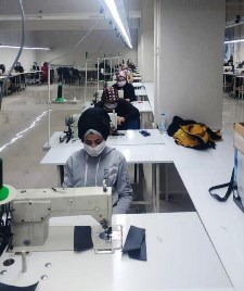 Tekstil atölyesinde 75 kadın istihdam ediliyor