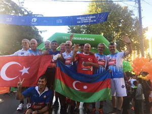 Azerbaycan için koşacaklar