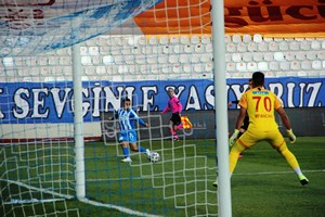 BB Erzurumspor: 1 - Göztepe: 1