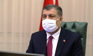 Bakan Koca'dan maske paylaşımı! Hayatımızdan çıkmış olacak!