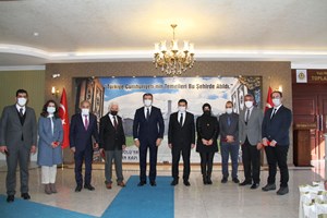 Erzurum’da 24 Kasım Öğretmenler Günü törenle kutlandı