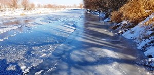 Karasu Nehri ve HES Baraj Göleti dondu