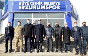 Vali Memiş BB Erzurumspor kulüp tesislerini ziyaret etti