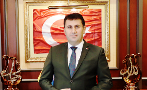 Yaşar, Kadir Gecesi münasebetiyle bir kutlama mesajı yayınladı.