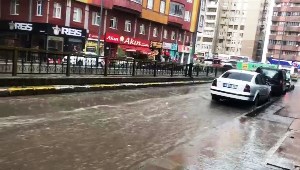 Erzurum yağmurla serinledi